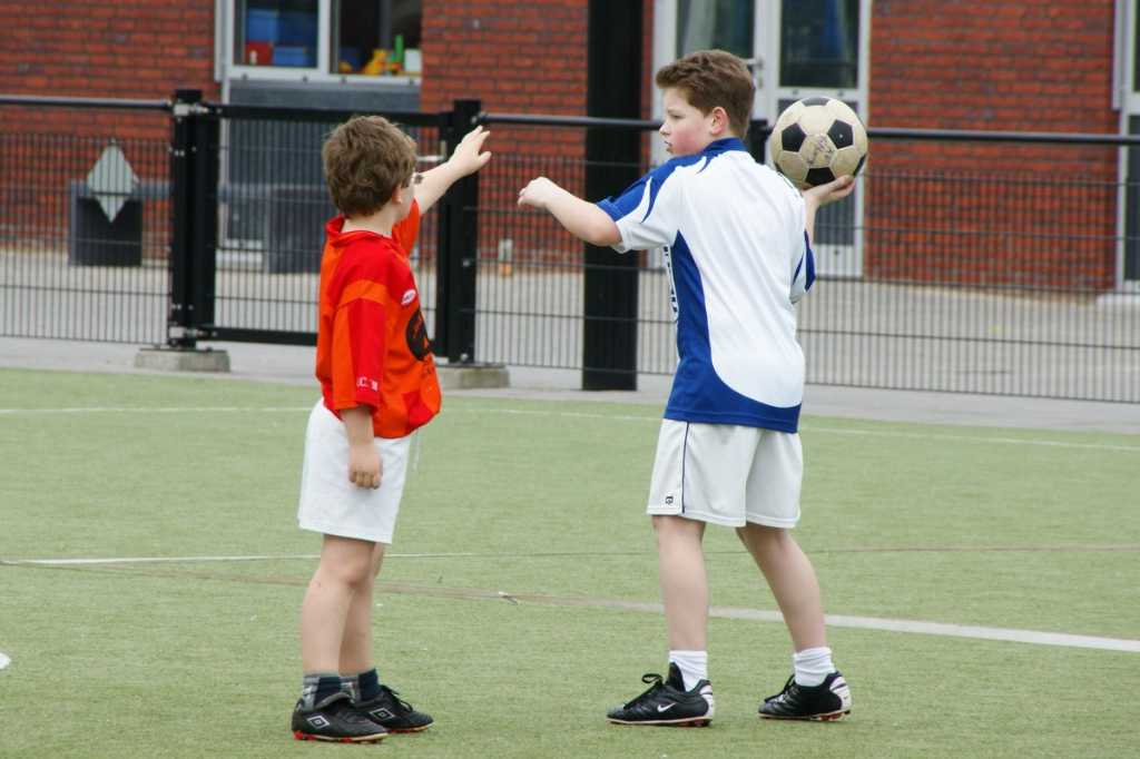 Korfbal E2 10 april 2010 -5.JPG